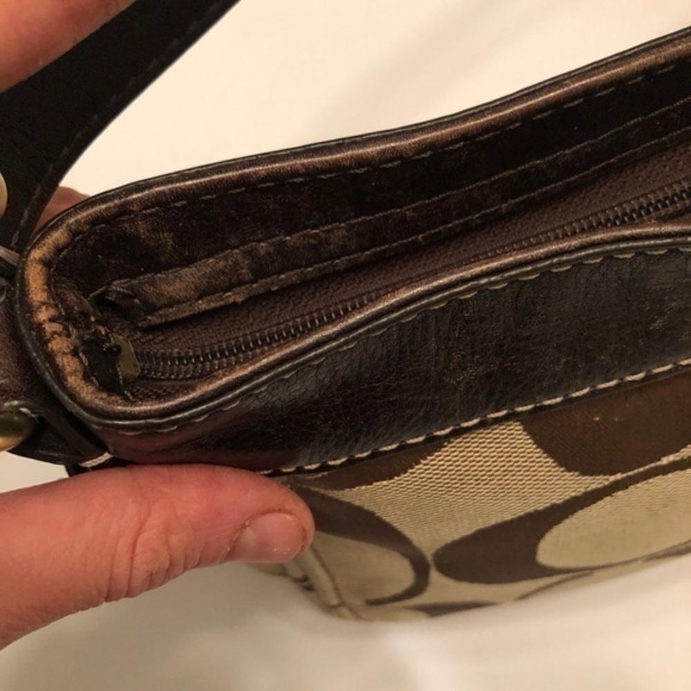 Coach brown leather jacquard signature mini bag - Picture 13 of 14